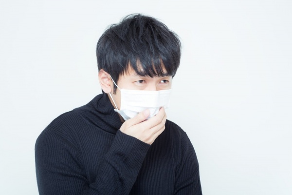 https---www.pakutaso.com-assets_c-2015-06-OOK75_sekikomumasknodansei20141221140642-thumb-1000xauto-18032