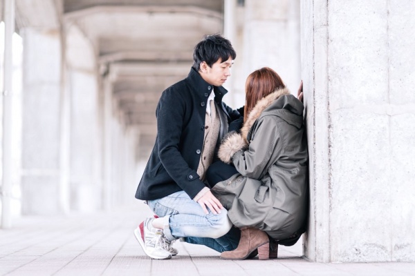 https---www.pakutaso.com-assets_c-2015-06-PAK99_syagamikomikabedon20140301-thumb-1000xauto-16801