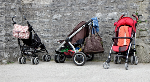 Free_photo__Baby_Carriage__Buggies__Child_-_Free_Image_on_Pixabay_-_891080